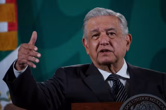 AMLO señaló que su gobierno apuesta por mayor participación de las mujeres en altos cargos del servicio público