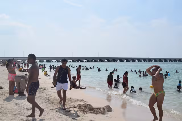 Familias aprovecharon las altas temperaturas para disfrutar de un día en familia