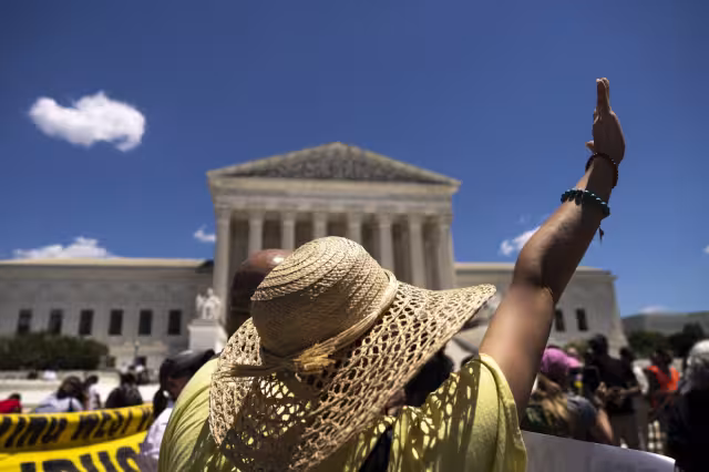 Grecia también levantará el toque de queda a partir del lunes
