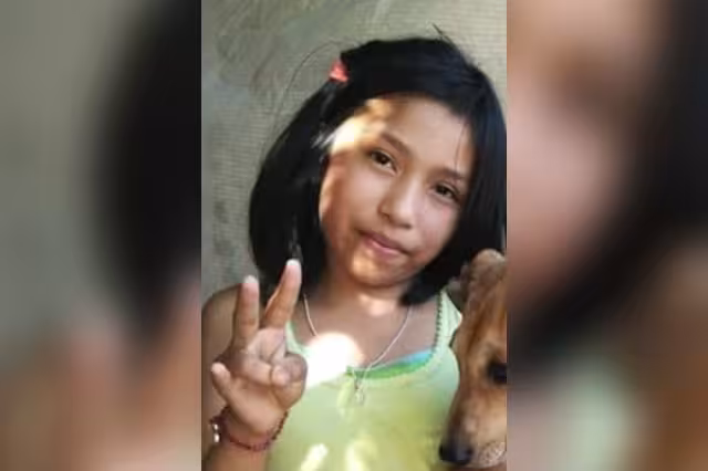 FGE Quintana Roo pone a disposición el número 984 8730163 en caso de contar con datos de la desaparecida