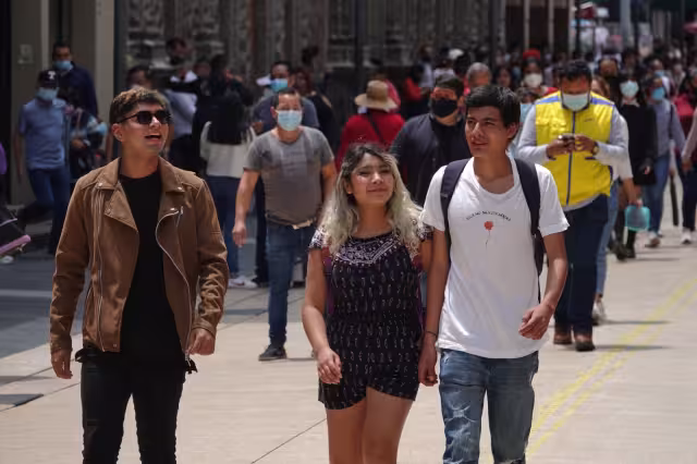 López Gatell asegura que regreso a clases es seguro, riesgo de contagio de COVID-19 en escuelas es muy bajo