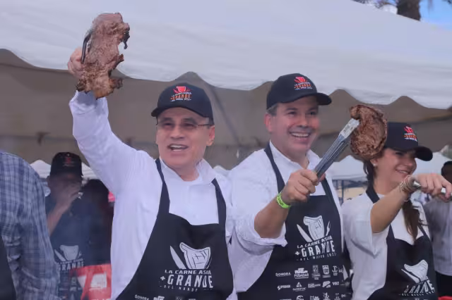 Fueron más de cinco toneladas de carne las que se asaron este domingo en Sonora