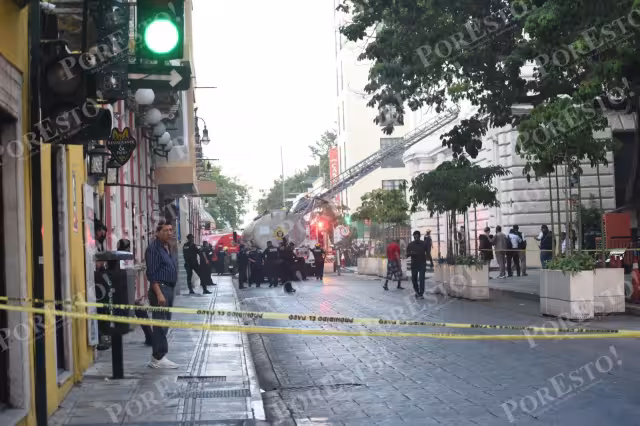 El incendio en el Teatro Peón Contreras se registró la tarde de este martes 1 de noviembre