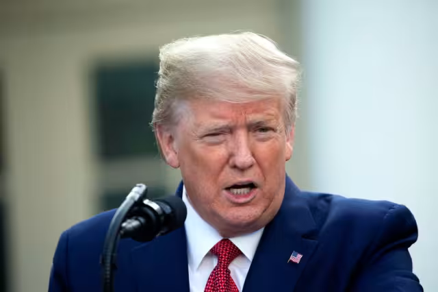 Donald Trump es acusado de ocultar documentos 'ultrasecretos'