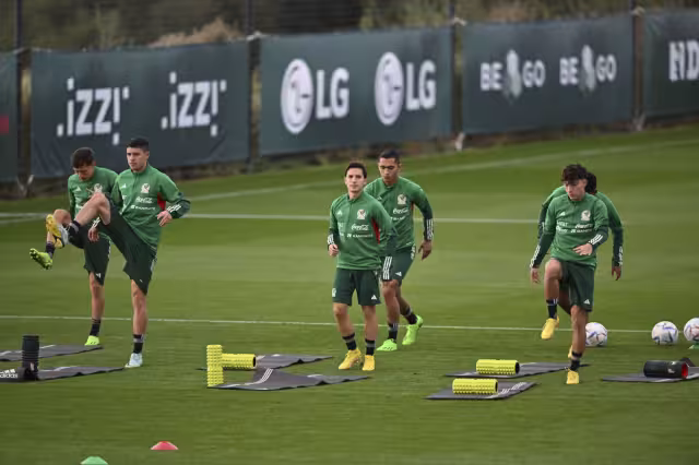 Cuarto entrenamiento del 'Tri' en Girona a la espera de los europeos