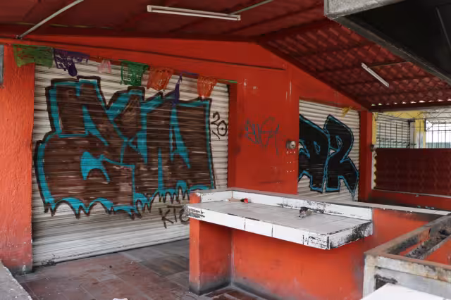 En Cancún, habían cuatro mil 200 negocios registrados en la Canaco hasta  diciembre de 2019.