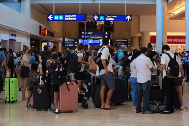 La terminal aérea de Cancún espera un aumento de pasajeros durante las vacaciones de verano