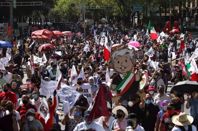 Convocan a marcha en apoyo a AMLO este 18 de marzo en la CDMX