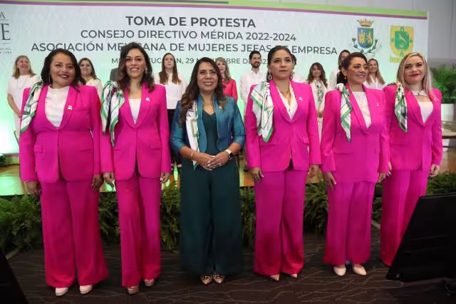 Seis mujeres tomaron protesta como parte del Consejo directivo 2022- 2024