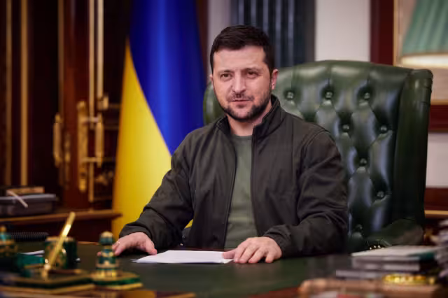 Zelenski ha aprovechado cada espacio que se le ha permitido para pedir apoyo a nombre de Ucrania ante la invasión de Rusia