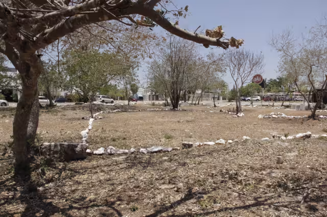 Vecinos de Altabrisa se dicen confiados de que el plan no se realice, debido a que Renán Barrera está ocupado con la contienda electora