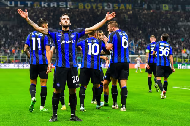 Inter acaba con las esperanzas del Barcelona al golear al Brujas en Champions League