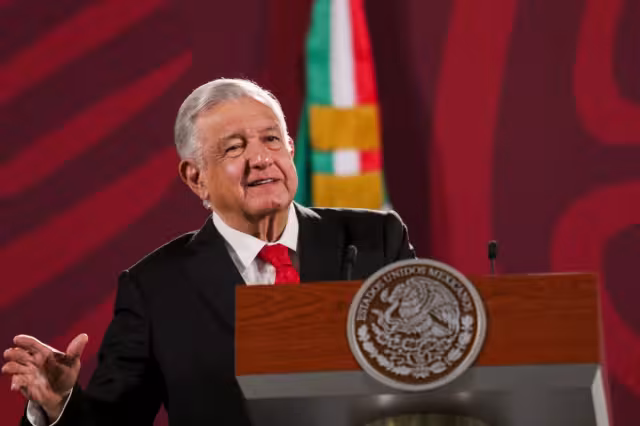 AMLO aseguró que ya se abrió una investigación sobre el percance que dejó 20 personas sin vida.
