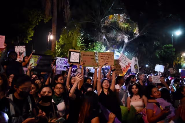 Las mujeres salieron en el Centro de Mérida a pedir respeto, seguridad e igualdad