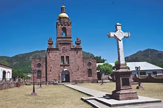 Los sacerdotes pertenecían a la misión jesuita de Cerocahui, Chihuahua. Foto: Twitter