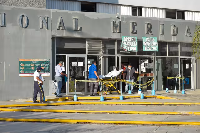 Los tratamientos contra el coronavirus de Merck y Pfizer fueron aprobados el 7 de enero por la Cofepris, esto para pacientes contagiados de moderado a leve