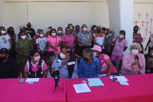 Acusan al Gobierno Municipal de venderse a la 'Mafia Verde'