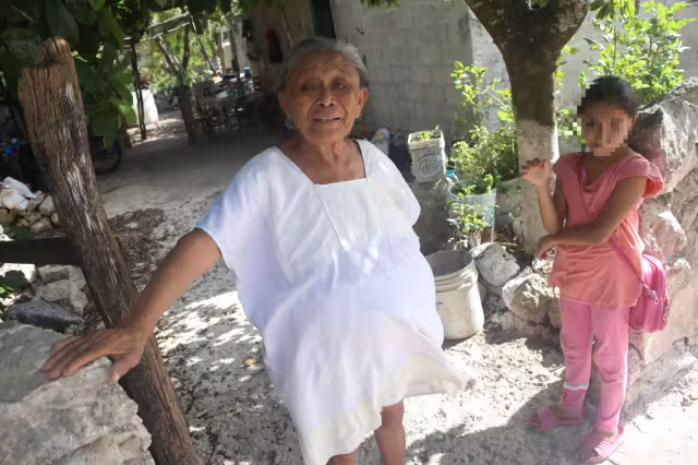 Más de 100 familias de la comisaría de Xcunyá embuten los terrenos de sus casas para evitar inundaciones