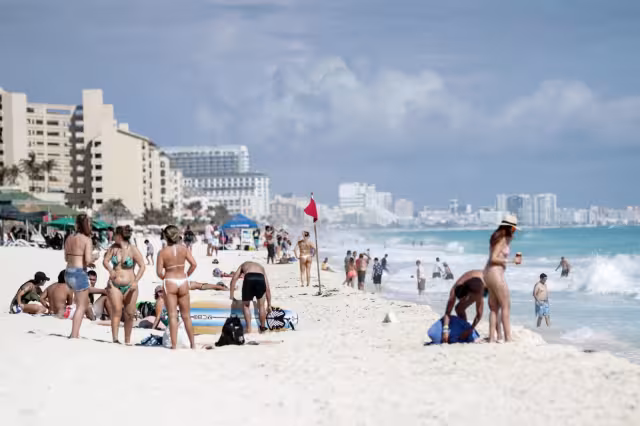 México no cerró fronteras durante la pandemia de COVID-19, facilitando la recuperación de los destinos turísticos