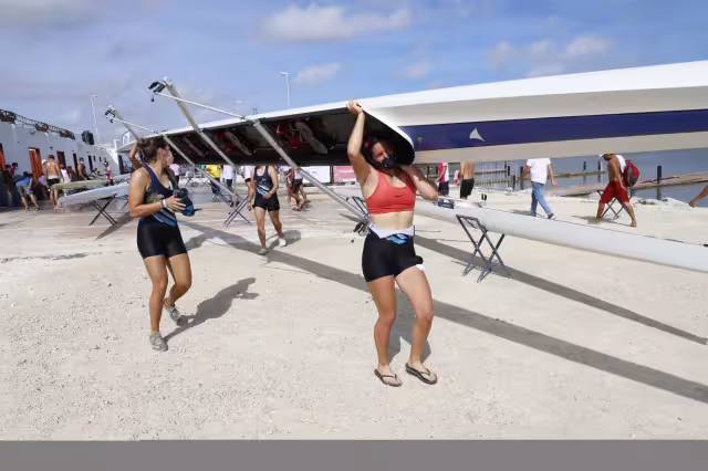 El equipo mexicano integrado por Devanih Plata, Lilian Armenta, Samantha Ojeda y Jimena Castellanos se impusieron con marca de 7.14.17 minutos