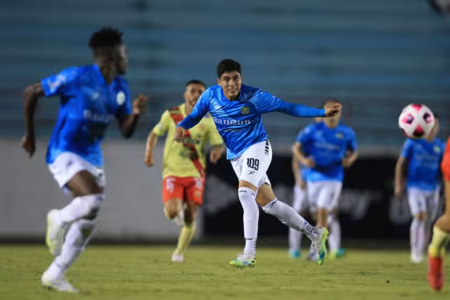 La “Ola futbolera” chocará contra Pumas este martes a las 21:05 horas en el Estadio Olímpico de Villahermosa