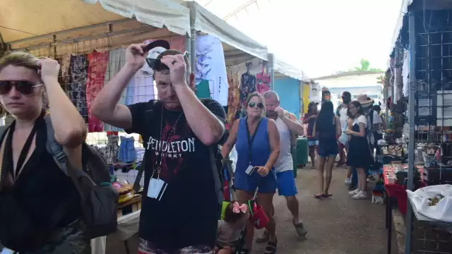 Comerciantes de Progreso señalan que el Ayuntamiento los tiene abandonados