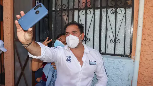 Esta estrategia de marketing digital crea cuentas falsas y son herramientas que permiten manipular al electorado