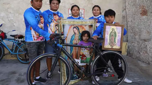 La familia Be Dzib recorre 540 kilómetros desde Tulum hasta Mérida como una manda