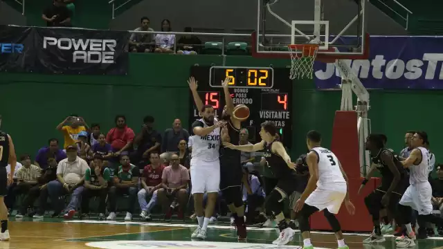 Selección mexicana de básquetbol vence a Colombia en el Poliforum Zamná de Mérida
