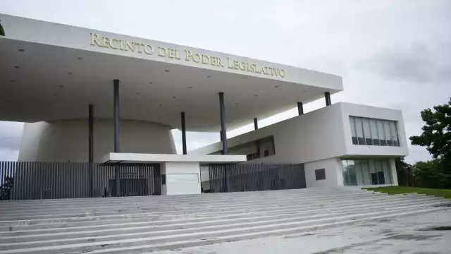 Son seis diputados panistas afectados por el intento de hackeo a sus cuentas de WhatsApp