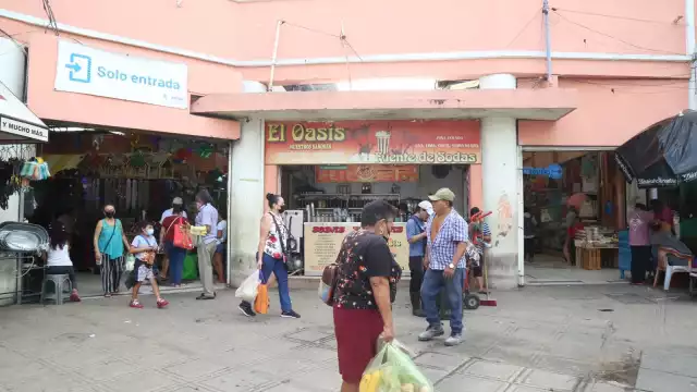 Vendedores ambulantes de Mérida presentan pérdidas por el cobro de piso