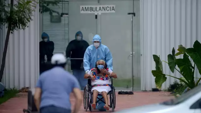 De acuerdo con Salud, no hay indicios de que la variante cause enfermedad grave