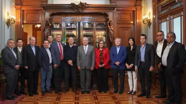 El presidente insistió en que "no van a aumentar los precios de las gasolinas, del diésel, del gas, de la luz".