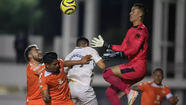 Las Iguanas no pudieron vencer a los Correcaminos de visita