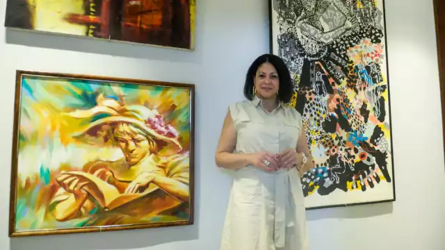 La escritora visitó las instalaciones del POR ESTO! a su paso por Mérida rumbo a la Feria del Libro de La Habana