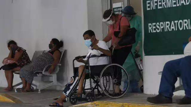 El único requisito para recibir la dosis es comprobar con una identificación oficial que son habitantes del municipio