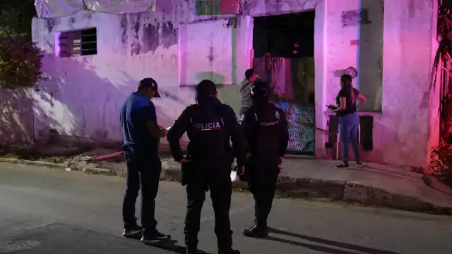 El hecho fue presenciado por vecinos quienes mencionaron a las autoridades municipales que acudieron al auxilio