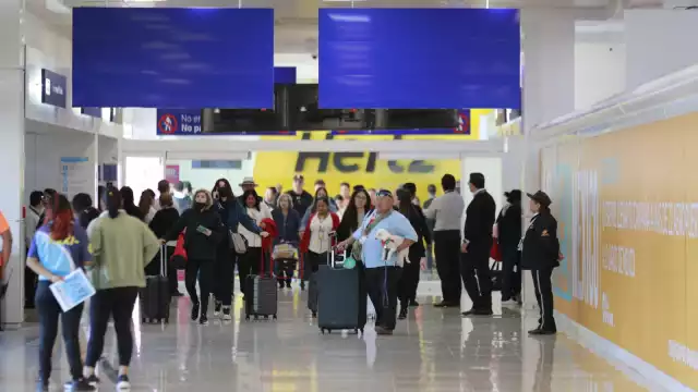 En cuanto a cancelaciones, se contabilizaron dos, una hacia Miami y otra a Ciudad de México.