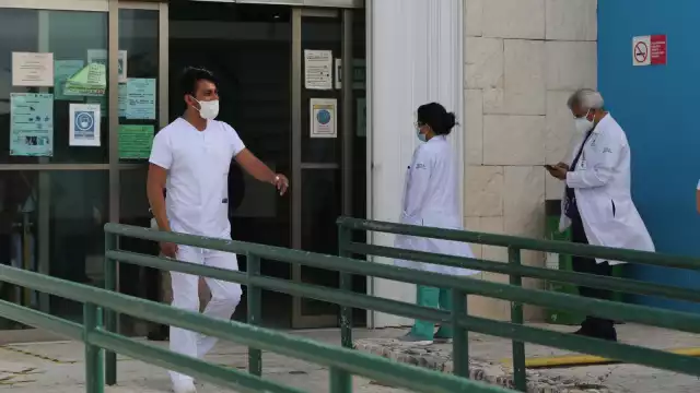 La vacunación contra el COVID-19 en Quintana Roo sigue activa