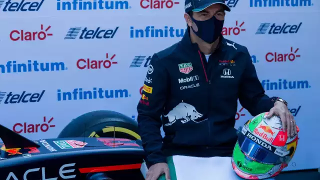 El perfil que maneja Checo la traslada a sus gustos particulares incluso hablando de carros