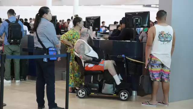 El Aeropuerto Internacional de Cancún es de las mejores adapadas para la movilidad a pasajeros con alguna discapacidad