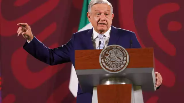 La inflación general anual desaceleró ligeramente en la primera quincena de este mes, según datos del Inegi.
