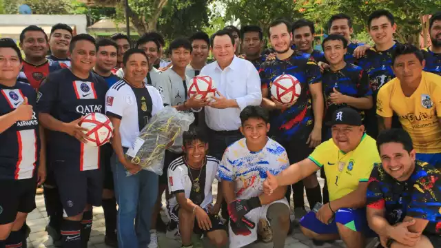 Díaz Mena indicó que practicar deporte ayuda a alcanzar el bienestar