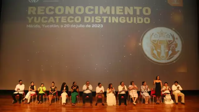 Segey reconoce la invaluable contribución de los Yucatecos Distinguidos