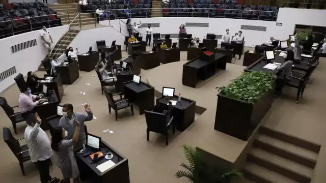 El Congreso del Estado solicitó una prórroga de 30 días para desahogar la controversia del magistrado Antuña