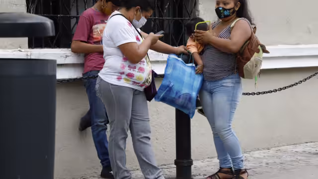 La enfermedad ha representado un cambio en la forma en que los habitantes se relacionan