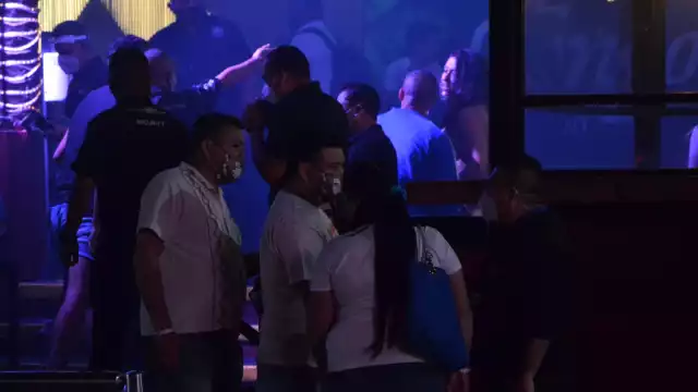 Exhiben fiesta sin parar en Cancún como si no hubiera COVID: VIDEO