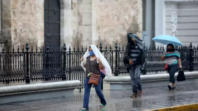 La Onda Tropical número 3 se encuentra al Sur de la Península de Yucatán