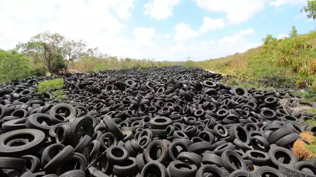 No hay control en el desecho de las llantas en Cancún