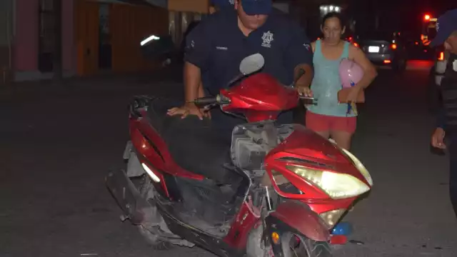 Los motociclistas fueron auxiliados por paramédicos